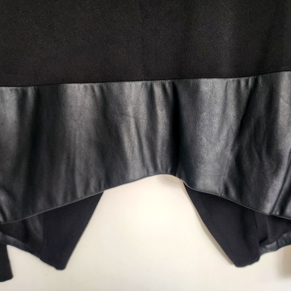 BCBG Jacket - Picture 4 of 6